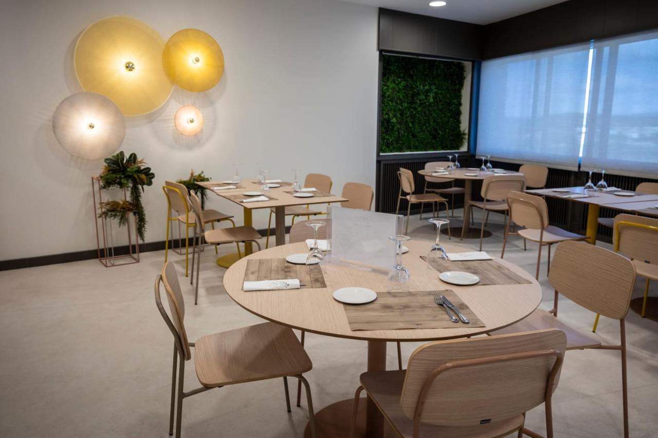 Hotel Restaurante Cadosa Soria Exterior photo